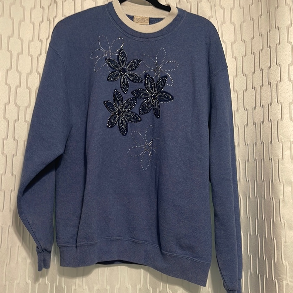 Floral print sweatshirt